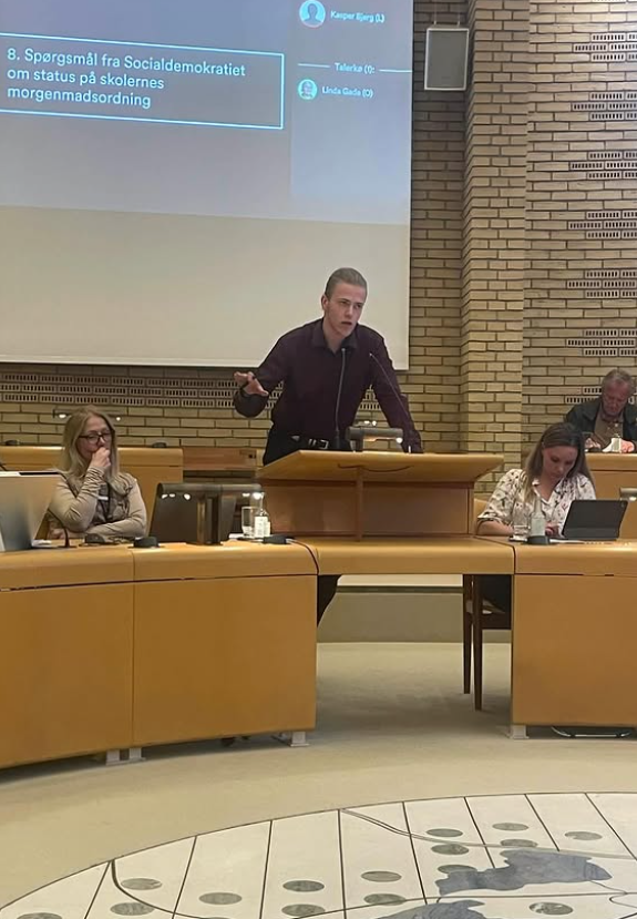 Kanondebut til 19-årig